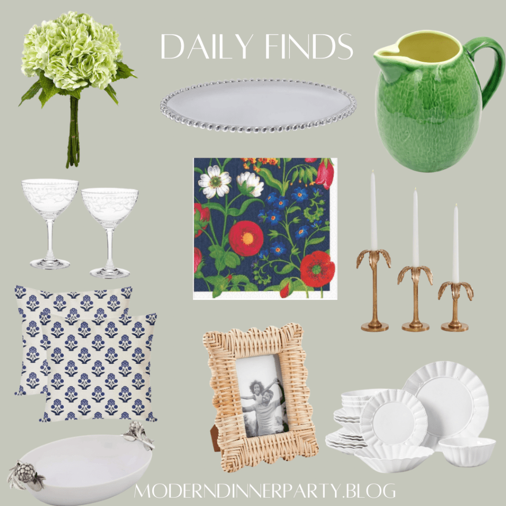 Navy and Green&nbsp;Tablescape